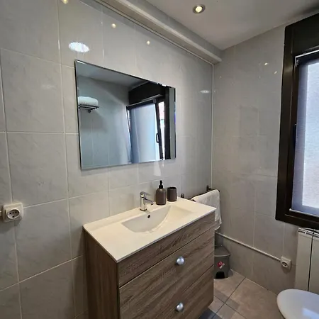Apartamento Ostadar Etxea - *