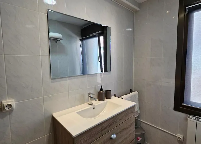 Apartamento Ostadar Etxea - *